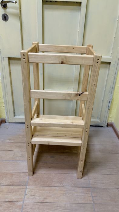 Монтесори помощна кула масив