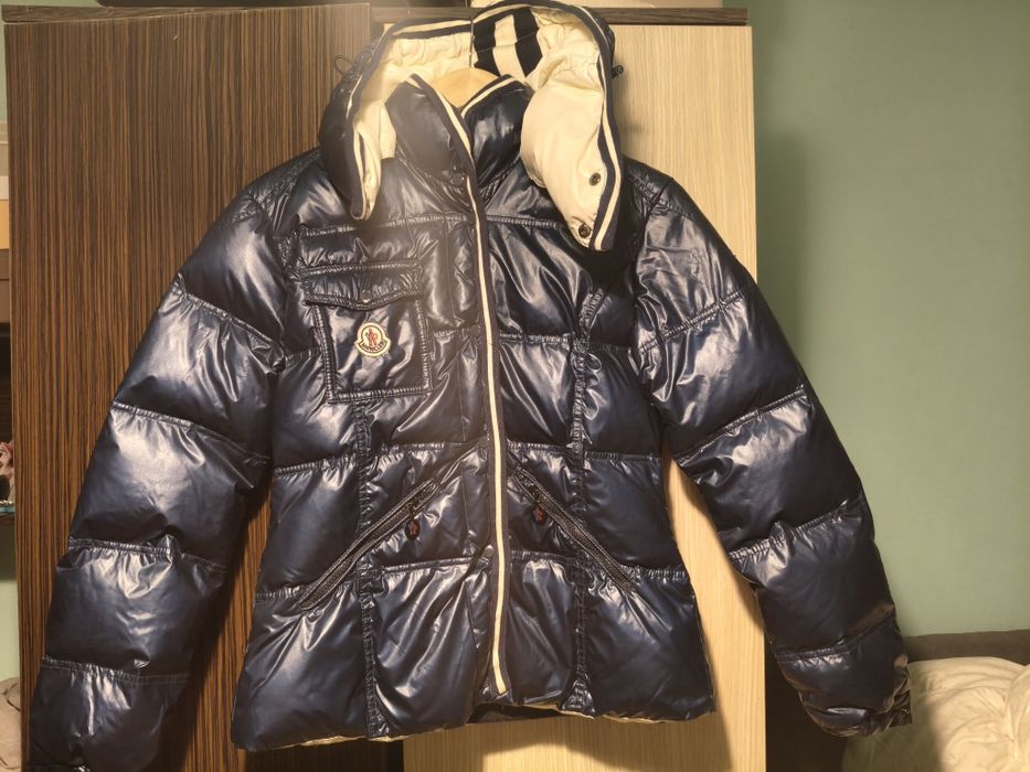 Geacă cu puf Moncler, marime 34, femei