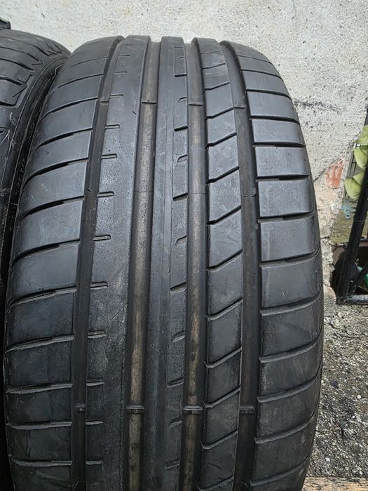 Vând două anvelope de vara good year  245 40 19  dot 4823