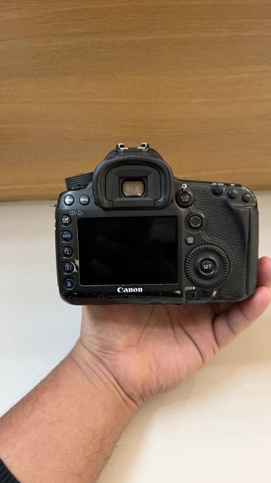 Canon Mark 3 5 D