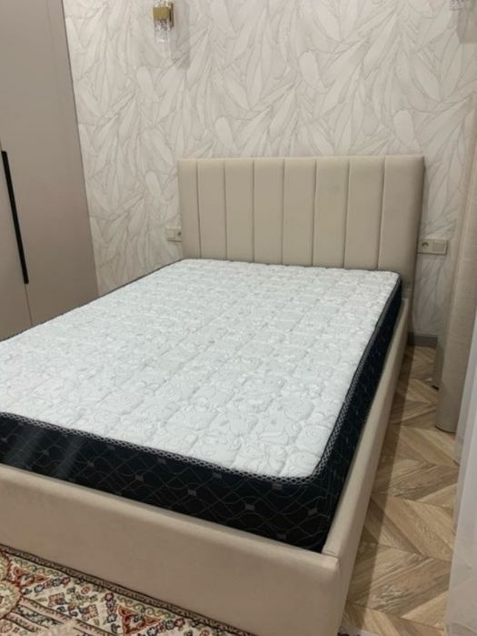 Кровать полуторка продам срочно