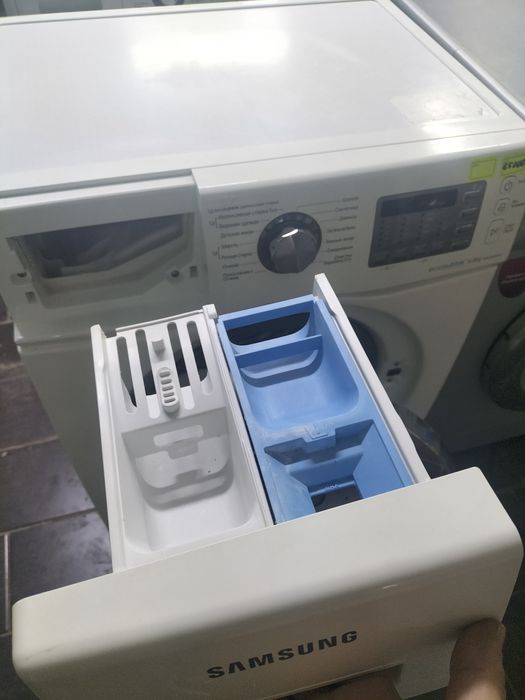 Стиральная машина автомат