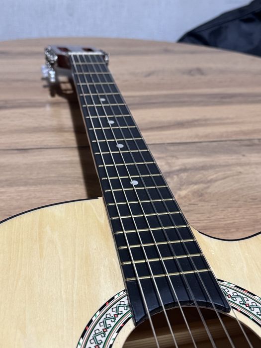 Классическая гитара Joker JR-4010