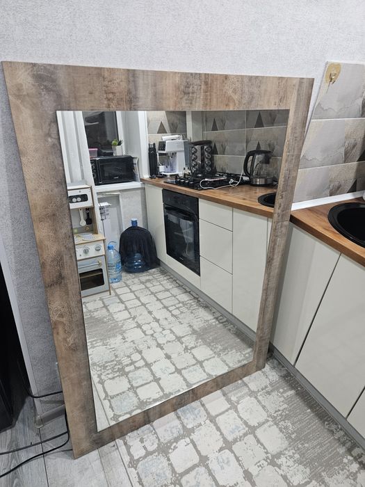 Продам большое зеркало