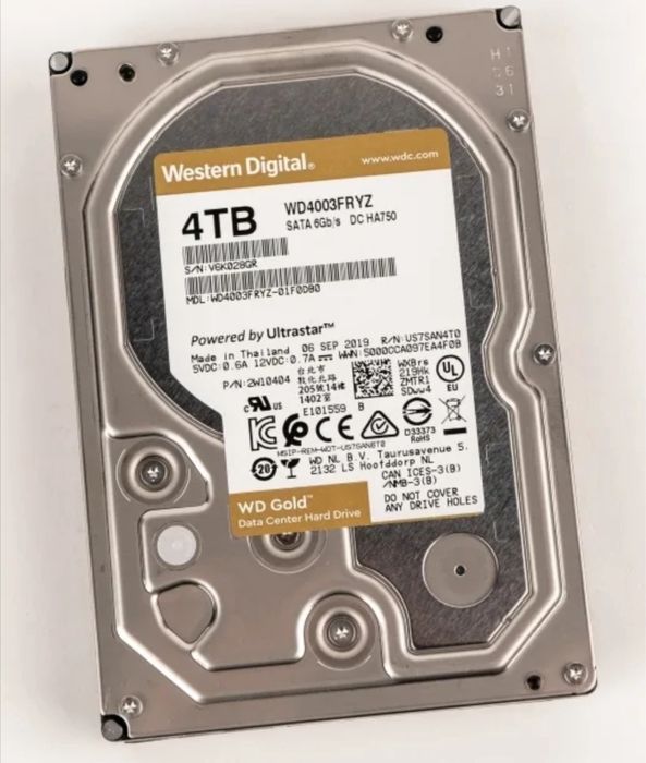 Продам Жесткий диск HDD WD Gold 4Tb