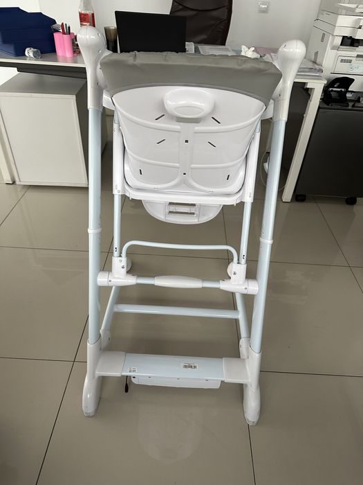 Vand masa si leagan electric