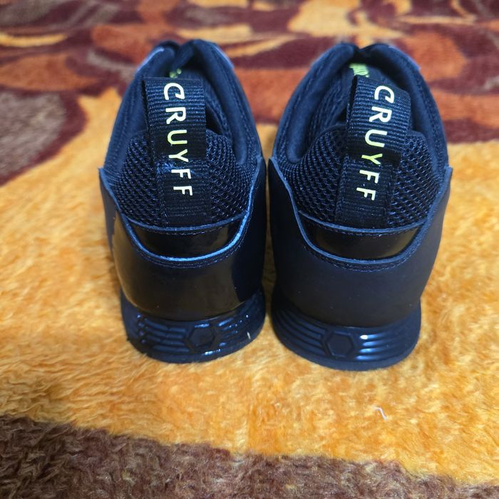 Маратонки Cruyff  номер 42,