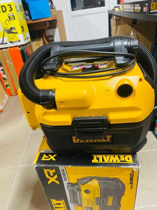 Aspirator Dewalt DCV584L pentru medii umede/uscate