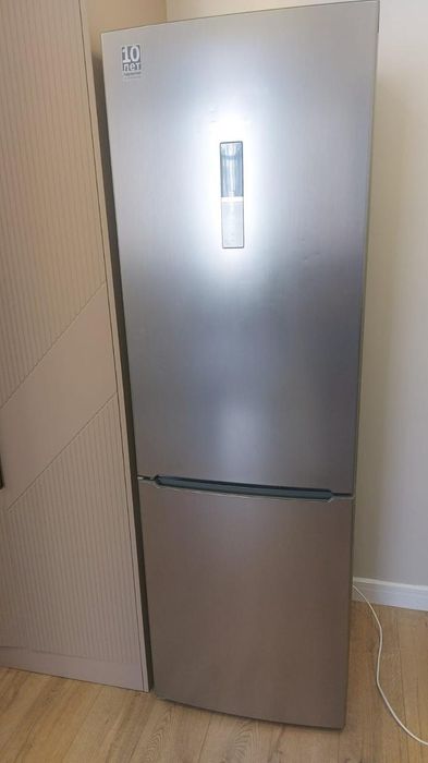 Холодильник Bosch б/у. НЕ РАБОЧИЙ!