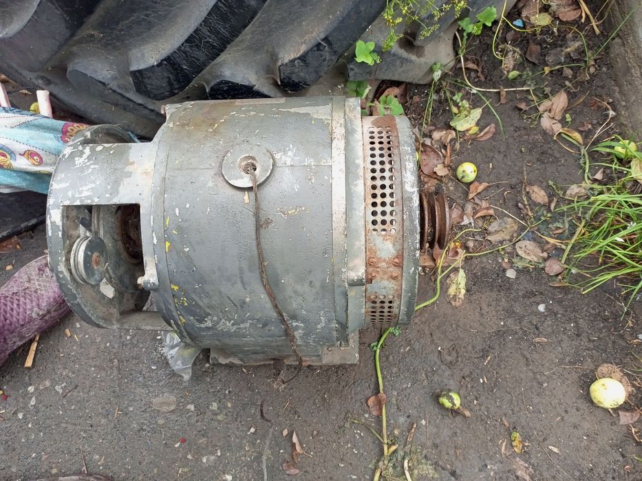 Репульсионный электродвигатель