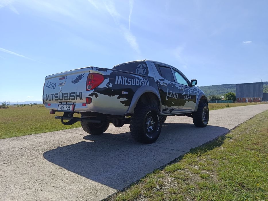 MITSUBISHI L200 2011 — imagine 4
