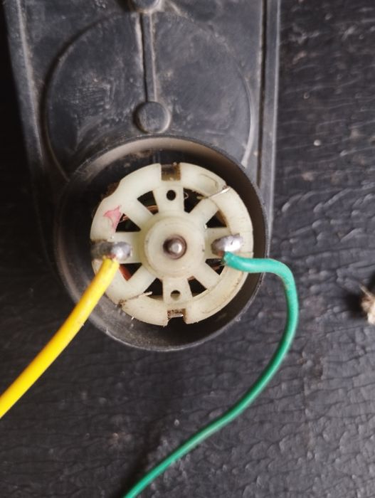 Запчасть для электро машинок(детских)