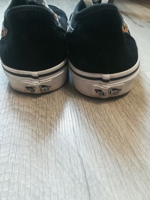 Кецове, номер 40 Маркови на Vans