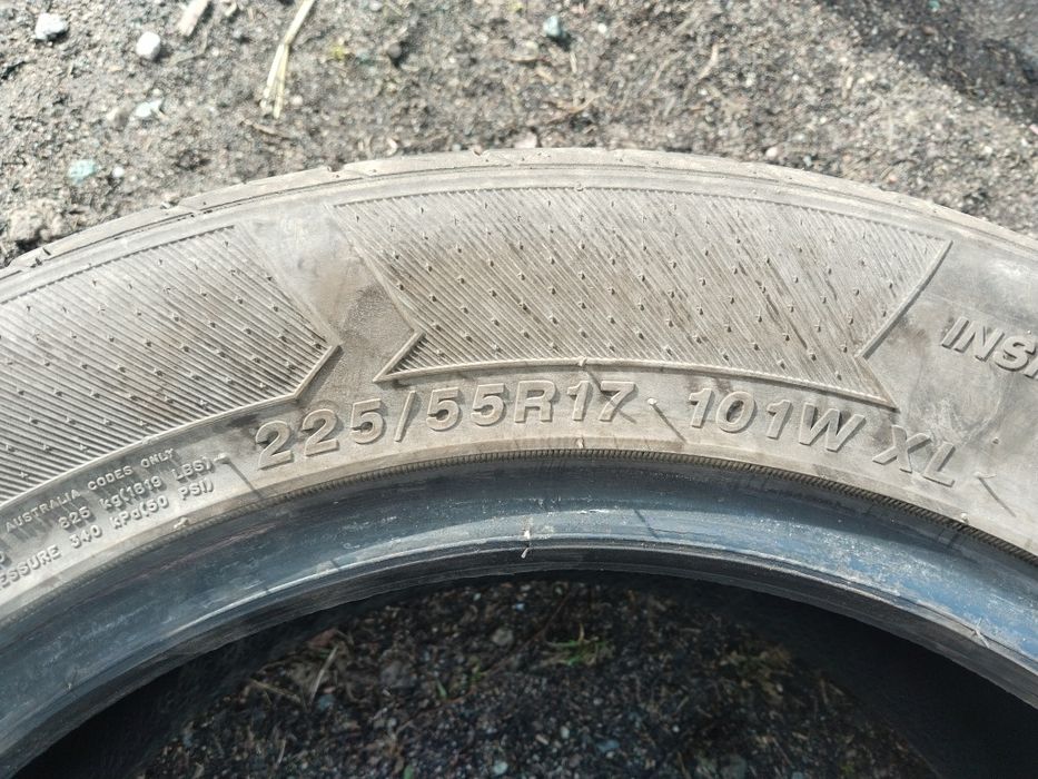 Продам шины Sonix 225/55/R17