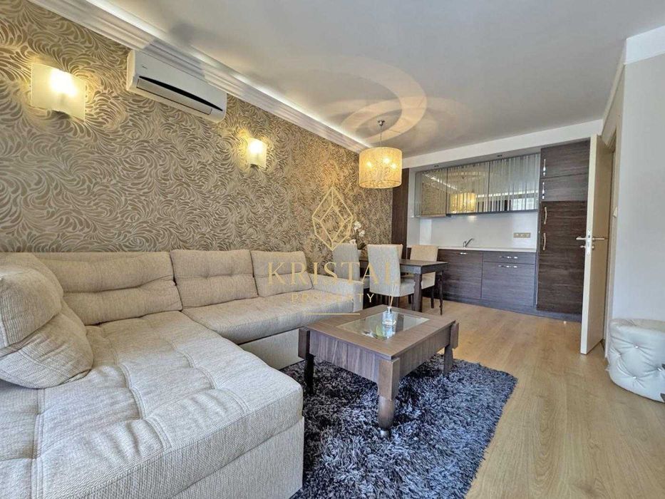 Продава се Двустаен апартамент в к.к. Слънчев бряг - 62 кв.м за 1517 €/кв.м - Снимка #1