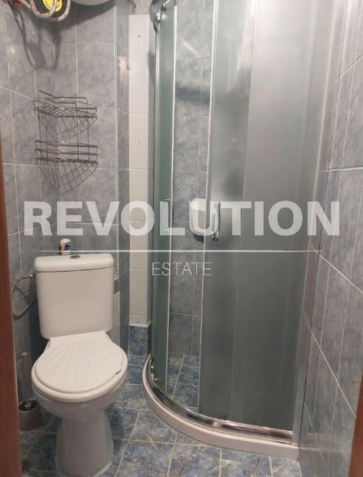 Дава се под наем Двустаен апартамент в Варна, Гръцка махала - 60 кв.м за 550 € - Снимка #3