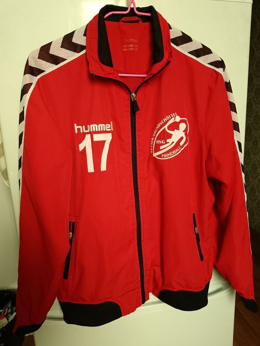 Продам бейсболки, новые.