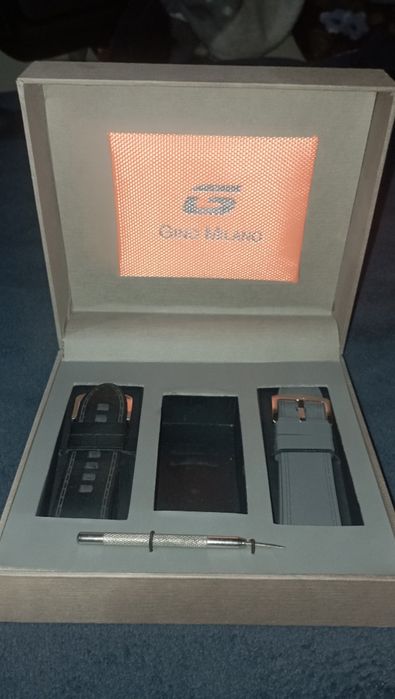Ceas Gino Milano Quartz – Set cadou cu 2 curele + cutie