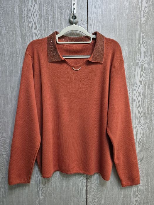 Шикарные женские кофточки 52/54/56 размеры ,новые в наличии