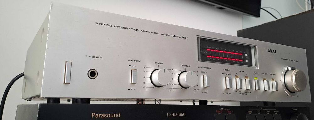 Amplificator Stereo Akai AM-U33 – Revizuit Complet – Vumetru LED – Japan
