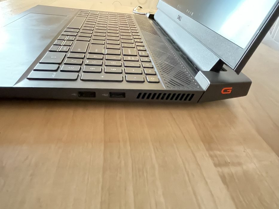 Dell G15 5511 rtx3050 i5-11400H 2.70GHz