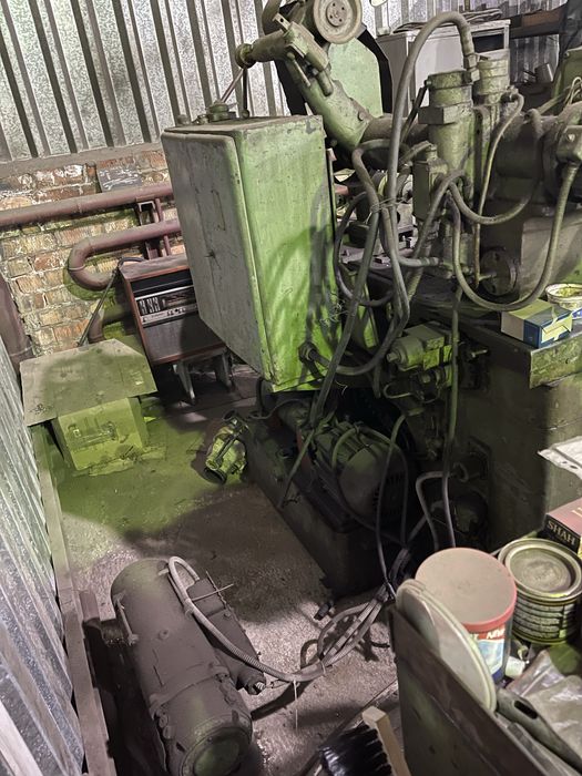 Продается станок внутришлифовальный универсальный 3А227