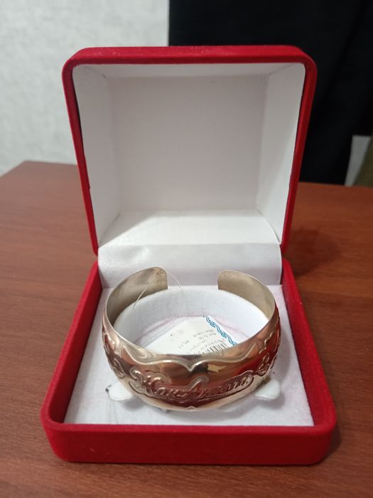 Продам серебро:  браслет, кольцо