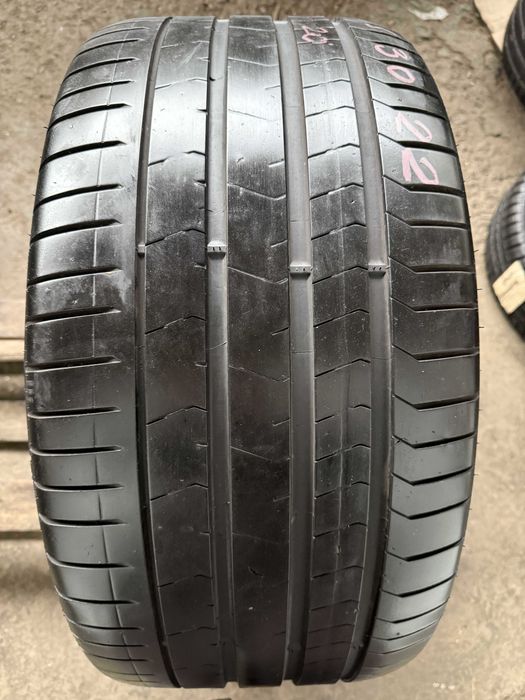Anvelopa Vara 315/30 r22 - Pirelli P Zero steluta BMW