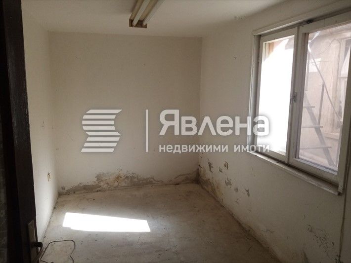 Продава се Гараж / Паркомясто в Поморие - 47 кв.м за 537 €/кв.м - Снимка #3