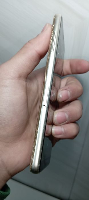 Samsung Galaxy A8 4/32 Gb 2021