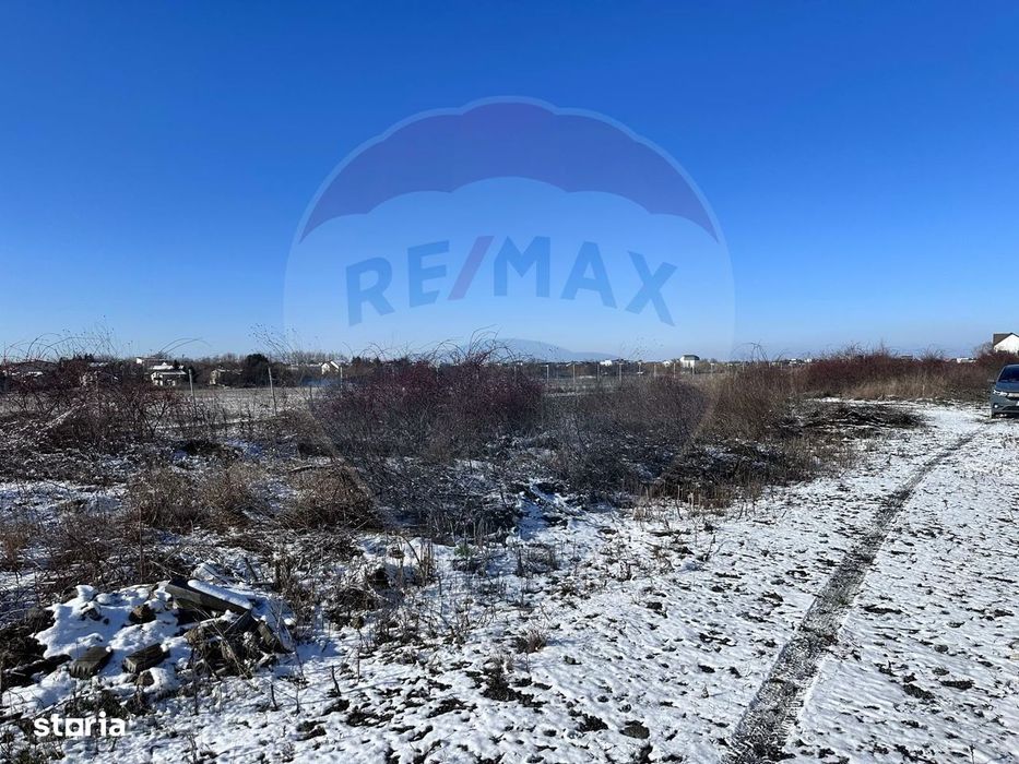 Teren intravilan 500mp, langa lac, acces drum principal - Corbeanca