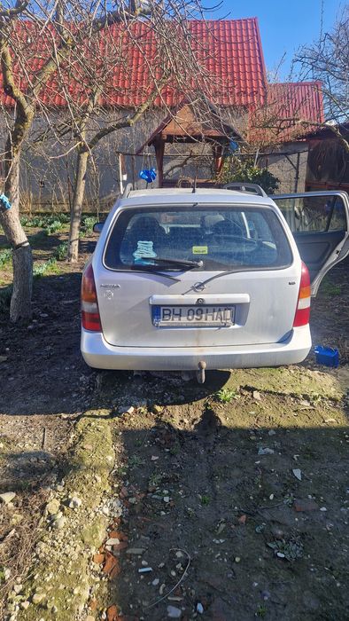 Vand OPEL ASTRA 1.6 benzina