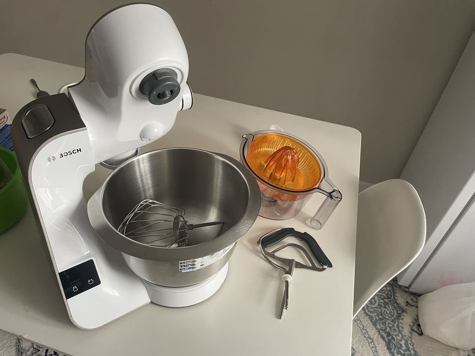 Bosch MUM5 кухонный комбайн