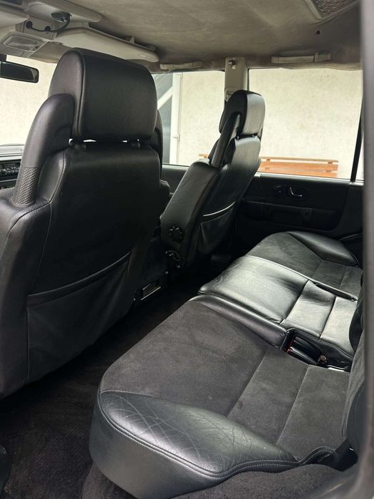 Land Rover Discovery Autoutilitara