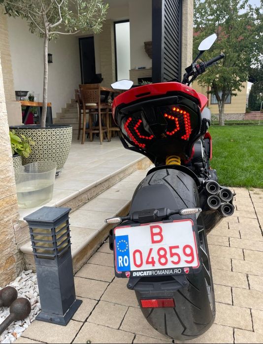 Ducati Diavel V4 2024 | 400 km | Garantie | TVA Deductibil