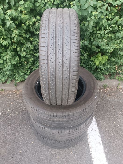 Anvelope vara CONTINENTAL ULTRA CONTACT ontinental 17".   225-60-17