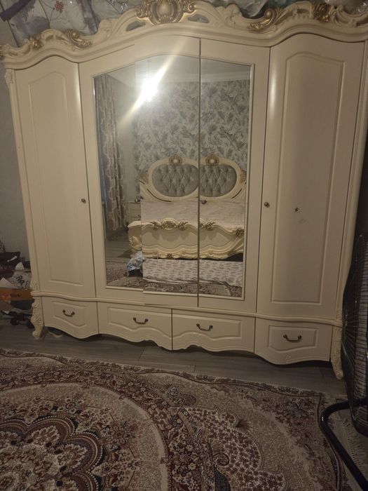 Продам спальню  из МДФ
