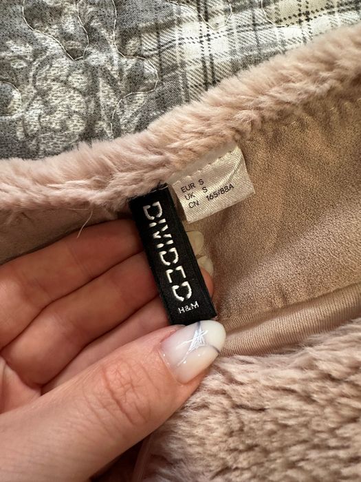 Пухено- розаво първенци от H&M