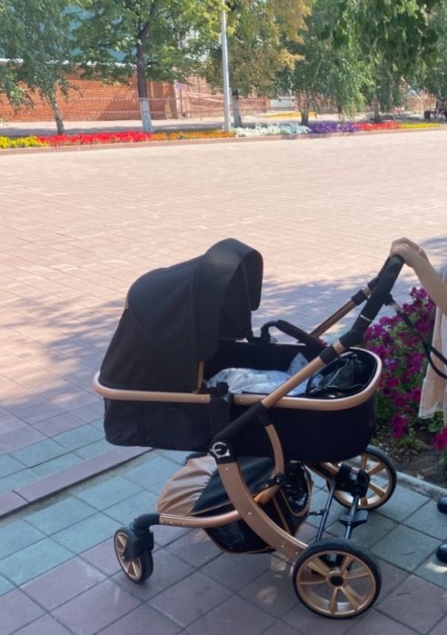 Коляска 2в1. Очень удобная