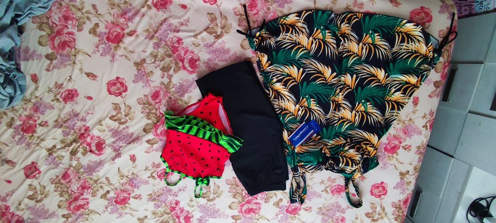 Купальник женский с шортиком