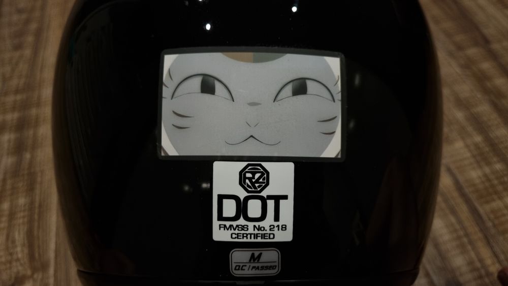 Продам Черный Мотошлем