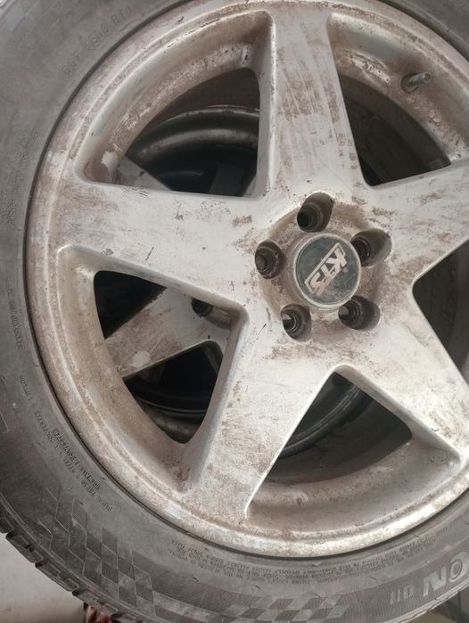 Шины с дисками летние