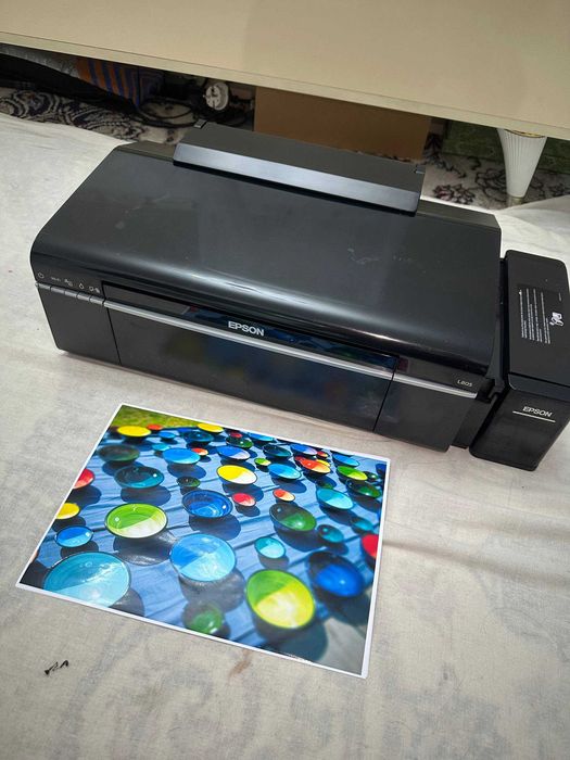 Epson L 805 wifi 6Ta Rangli Foto Printer Tiniq Kam ishlagan Srochno