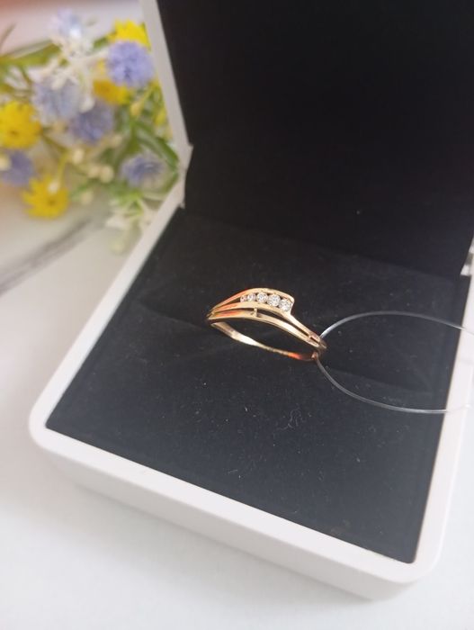 Новые золотые кольца 585 пробы золота