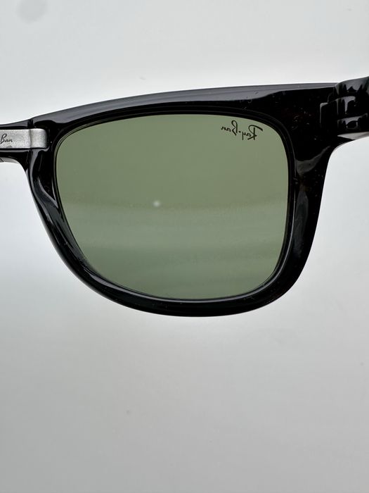 Ray Ban RB4105 Folding Wayfarer