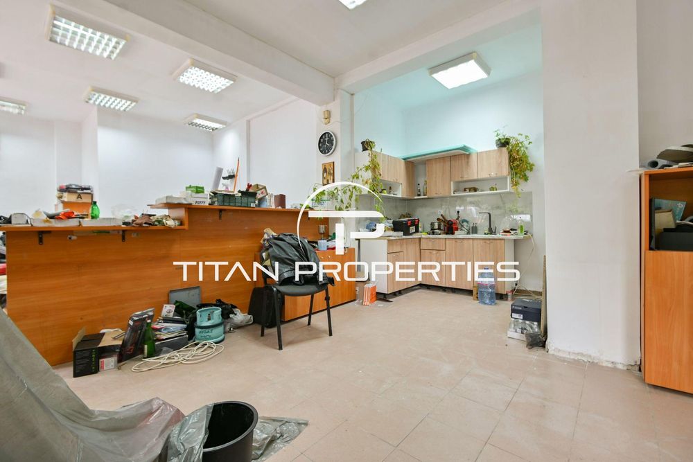 Продава се Магазин в София, Студентски град - 74 кв.м за 2203 €/кв.м - Снимка #1