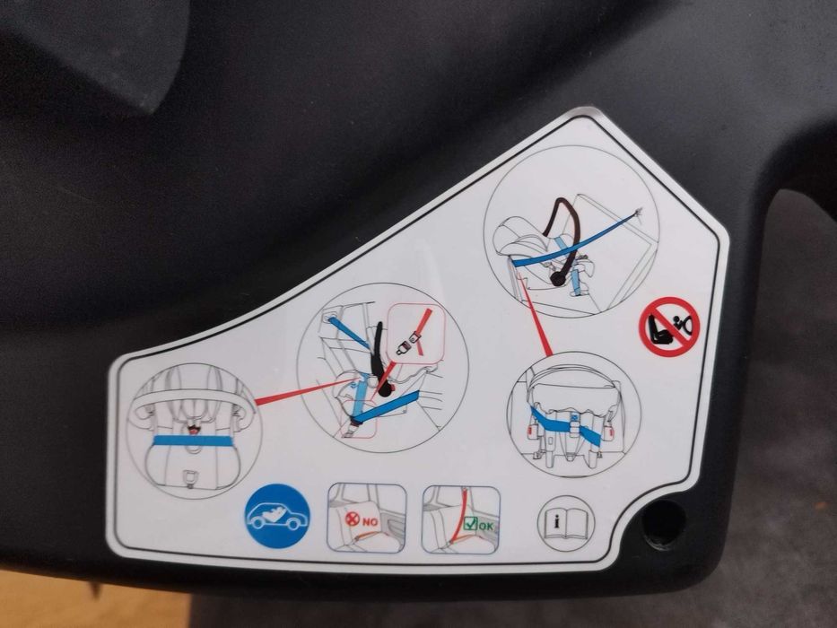 Столче за кола Мони