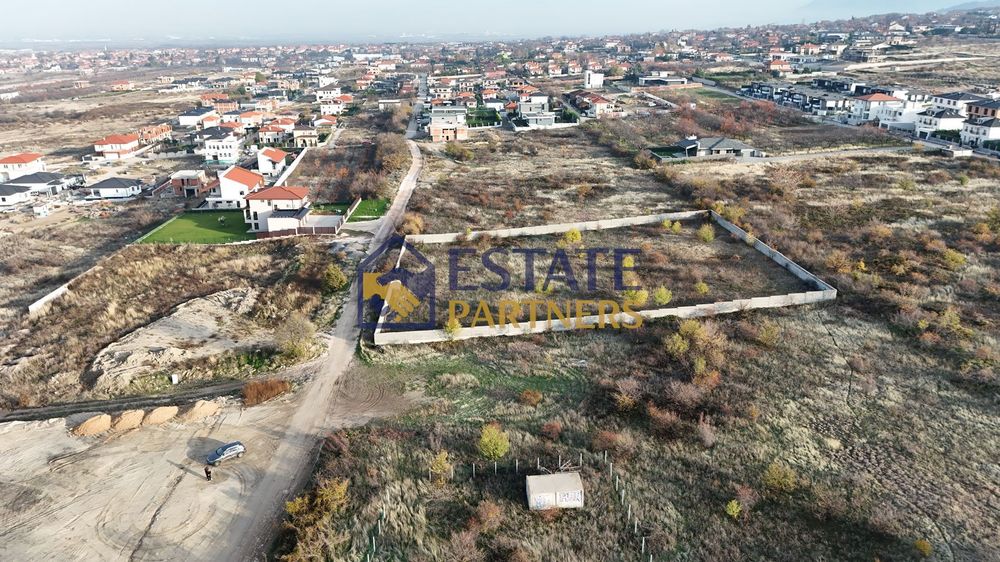 Парцел в Пловдив, област-с.Белащица площ 1536