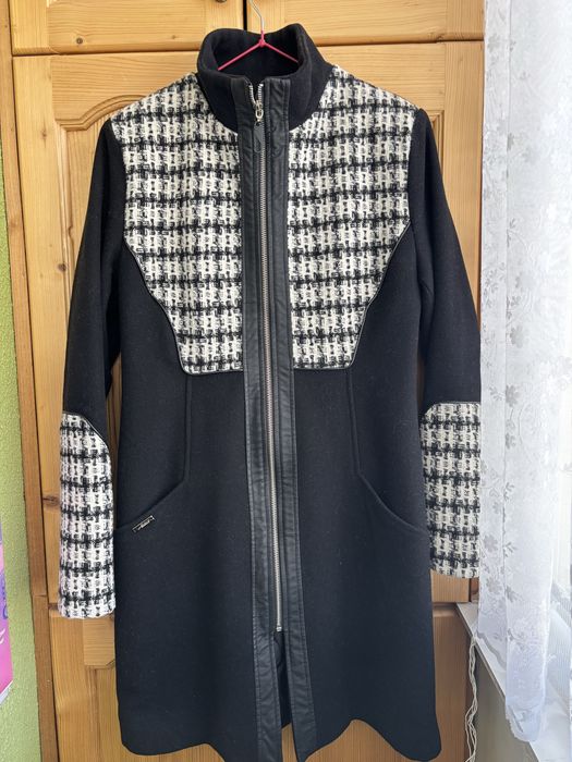 Дамско есенно палто