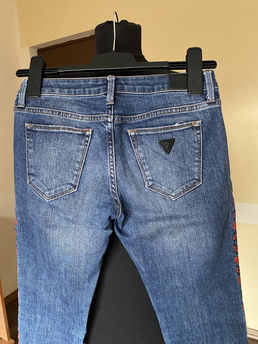 Blugi Guess marimea 25(S)- Nissa, Zara